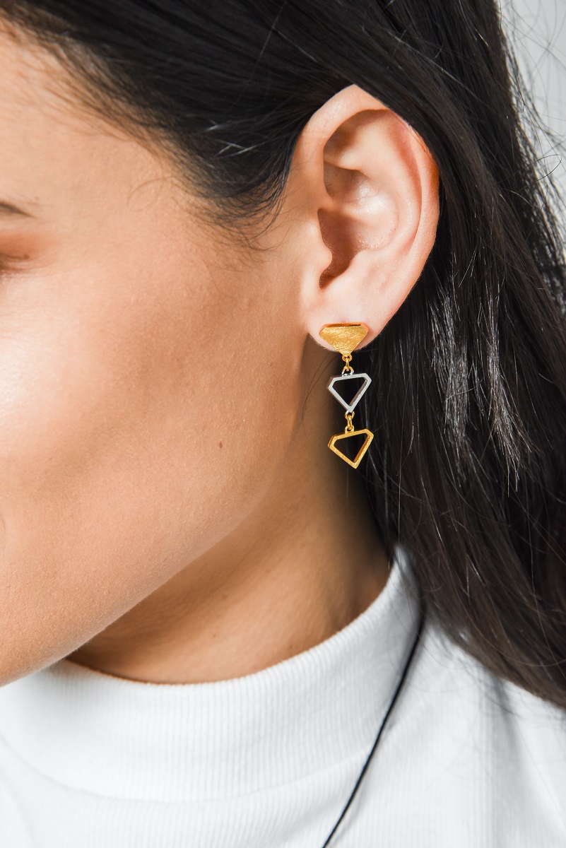 ENXS-06001_1_auuv-3u NEXUS Earrings ENXS-06001